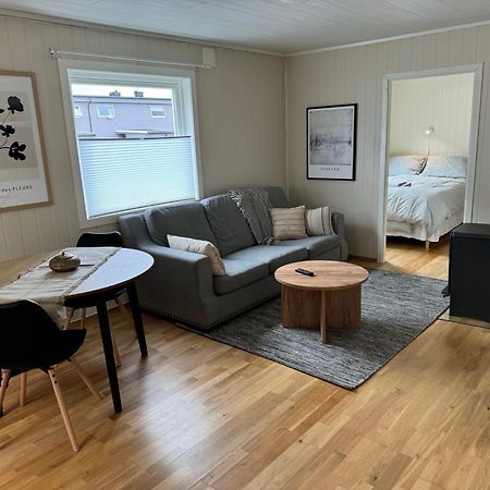 Walo Apartments Tromsdalen - Close To Cable Car And Arctic Cathedral, 10 Min By Bus To City Centre, Free Parking Тромсе Екстер'єр фото