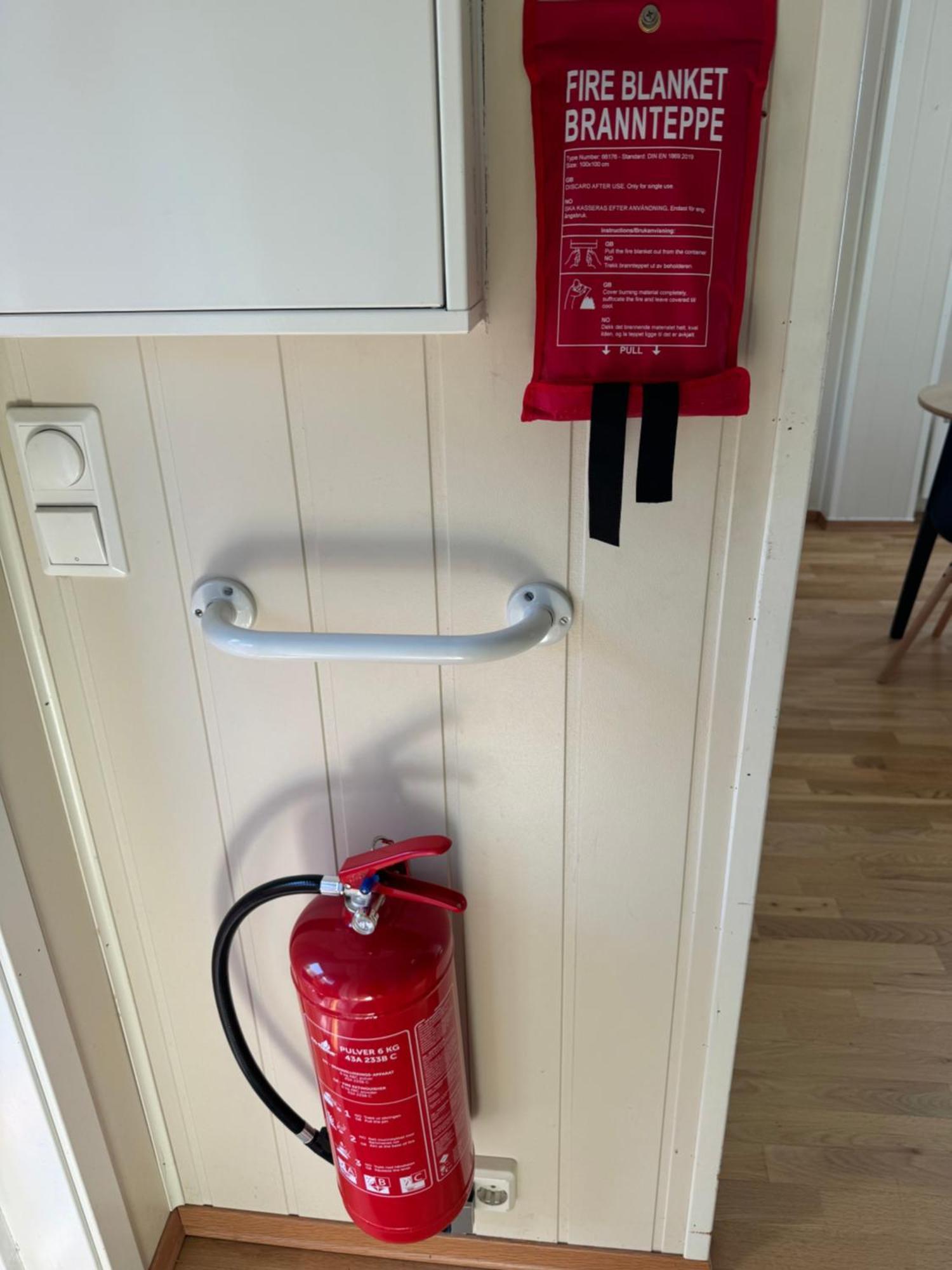 Walo Apartments Tromsdalen - Close To Cable Car And Arctic Cathedral, 10 Min By Bus To City Centre, Free Parking Тромсе Екстер'єр фото